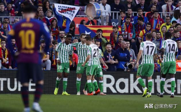  乌迪内斯中场核心爆发，梅开二度助球队逃离降级区