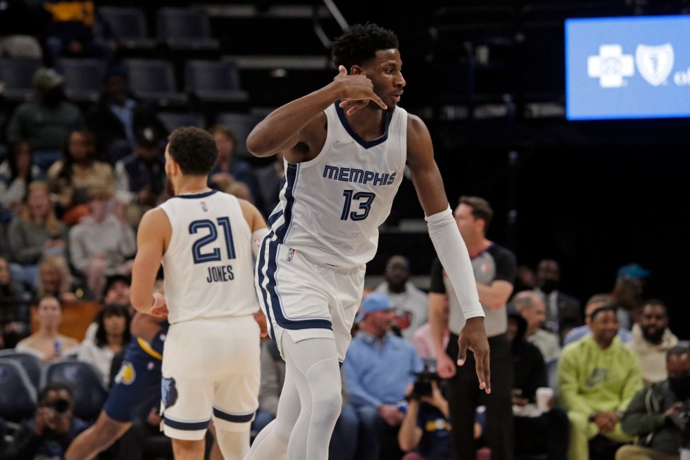  灰熊内线双雄杰克逊与亚当斯发威，篮板率联盟第一